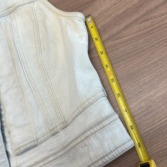 Anthropologie Women’s Pilcro and the Letterpress Light Wash Denim Vest Small - Picture 7 of 7